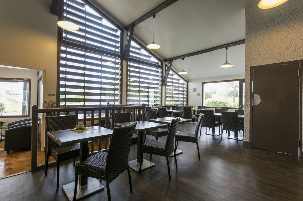 Le Charollais Motel Restaurant Contact-Hotel Vitry-en-Charollais Zewnętrze zdjęcie